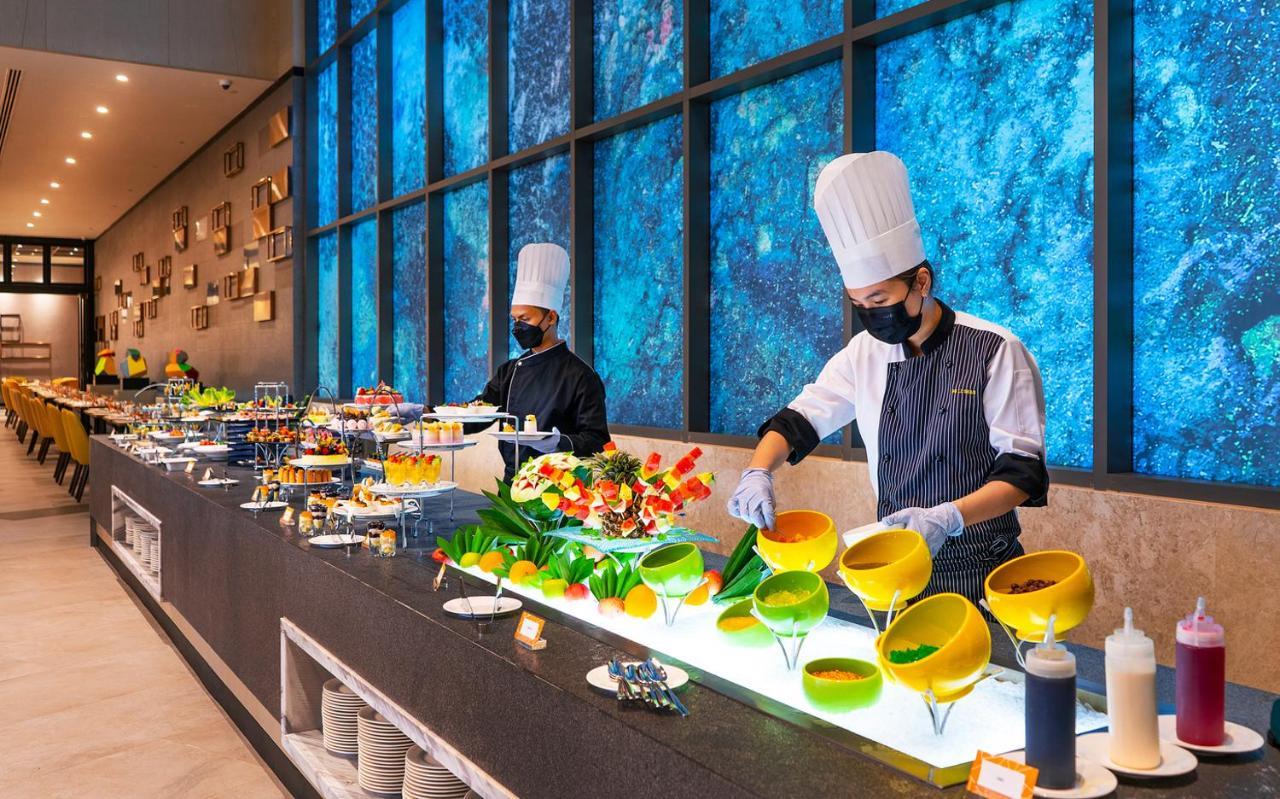 Avante Hotel Petaling Jaya Exterior foto The buffet at the restaurant