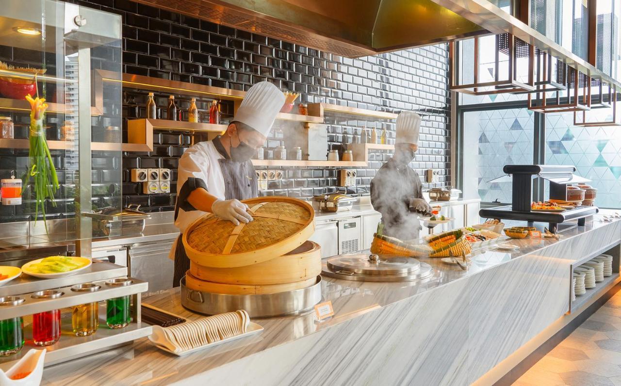 Avante Hotel Petaling Jaya Exterior foto A dim sum counter at a hotel in Singapore